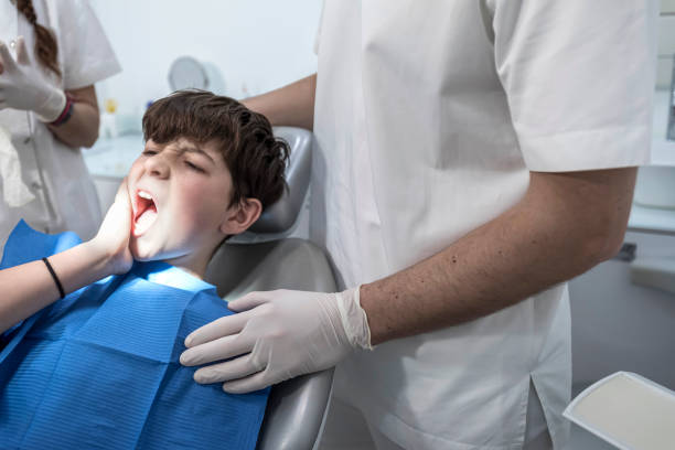 Best Mobile Emergency Dentist in Oakville, CT