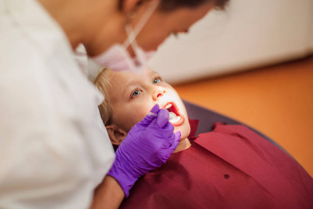 Best Orthodontic Emergency Dentist in Oakville, CT